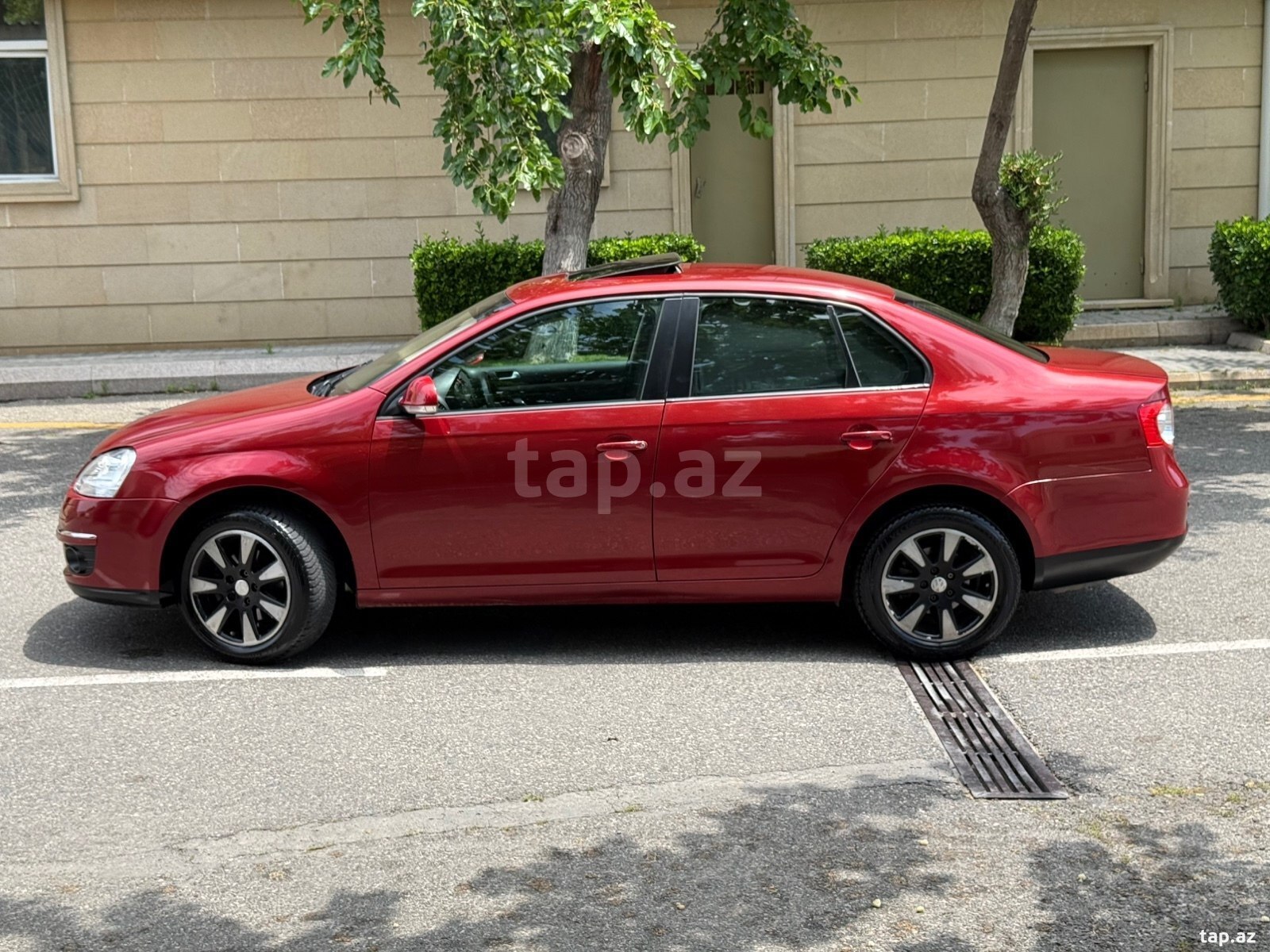 Volkswagen Jetta, 2010 il (10)