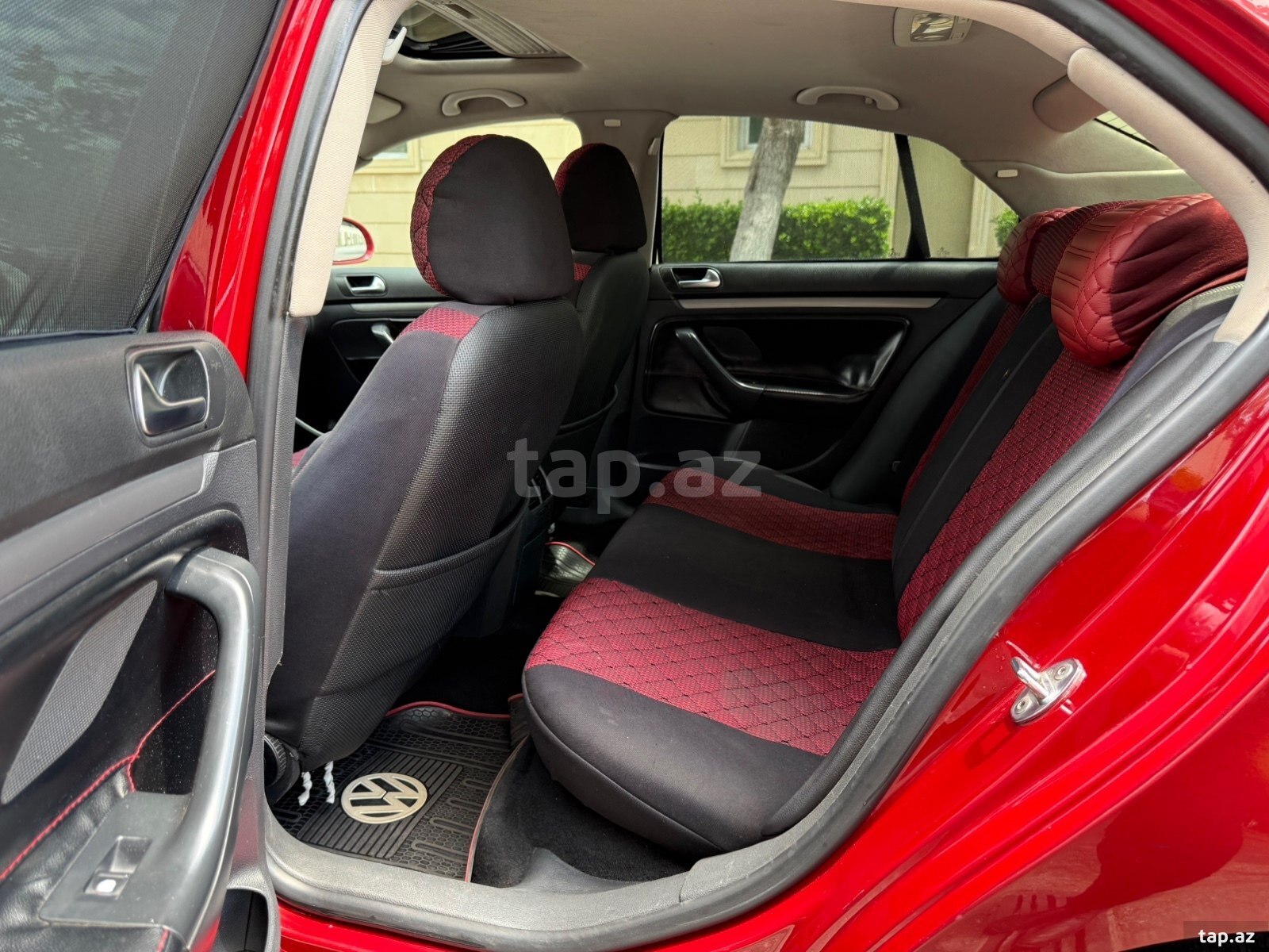Volkswagen Jetta, 2010 il (13)