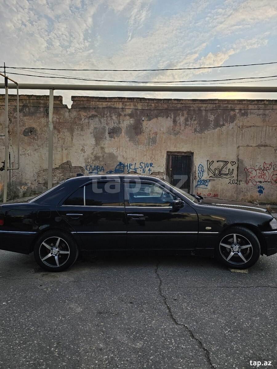 Mercedes C 230, 1997 il (4)