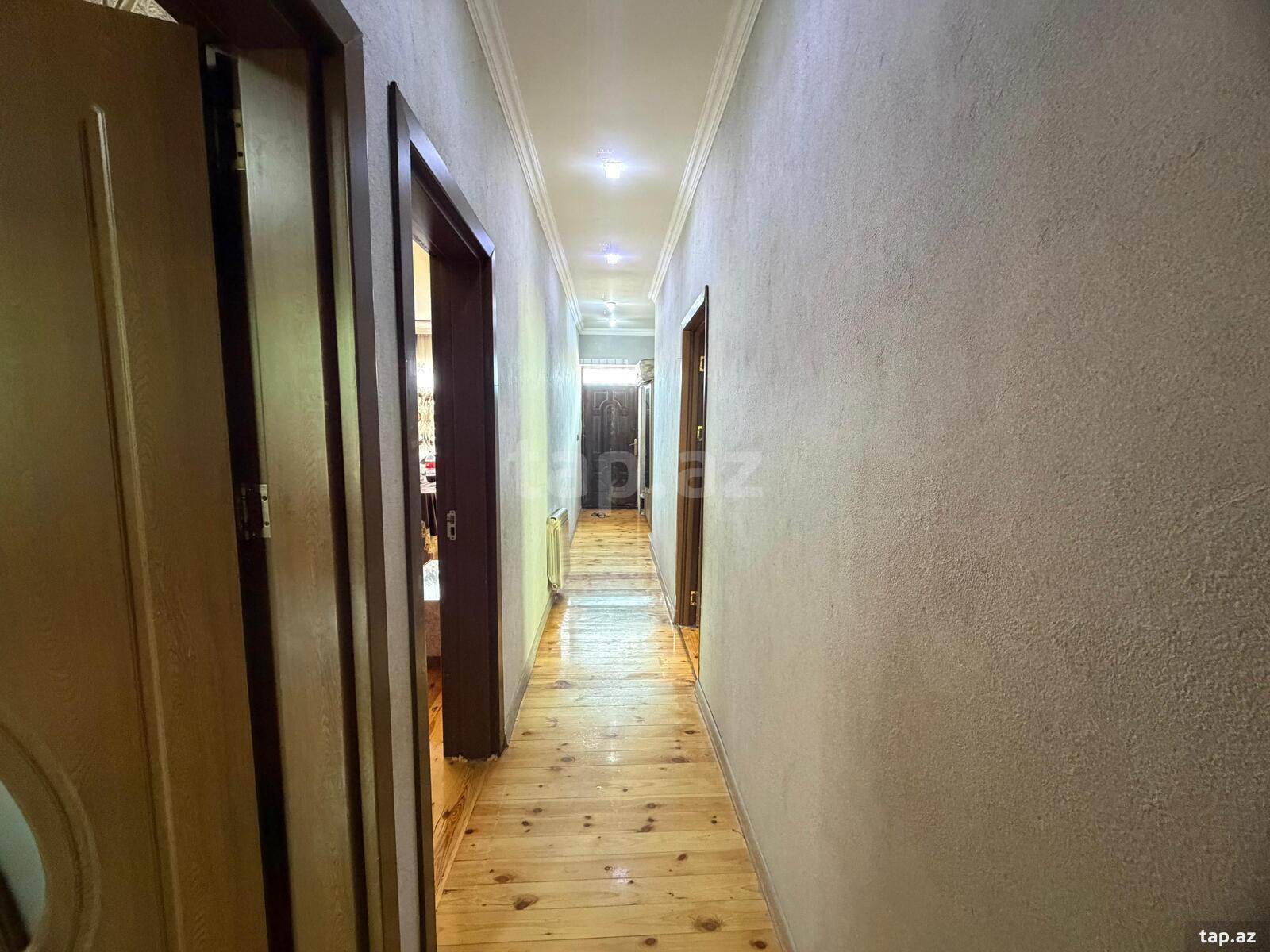 Həyət evi, Savalan qəs. (20)