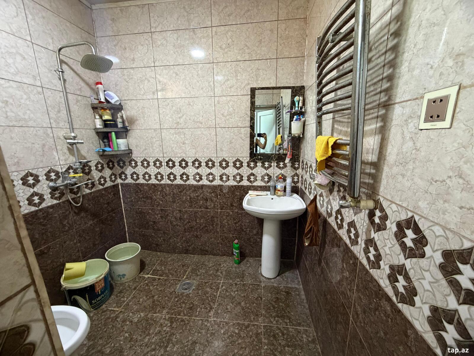 Həyət evi, Savalan qəs. (21)