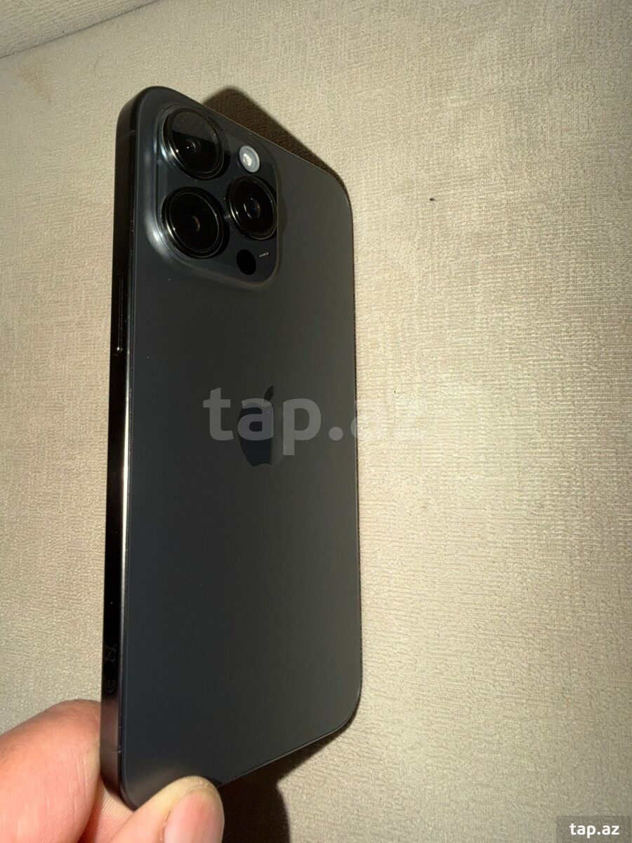 Apple iPhone 15 Pro Max Black Titanium 256GB/8GB (3)