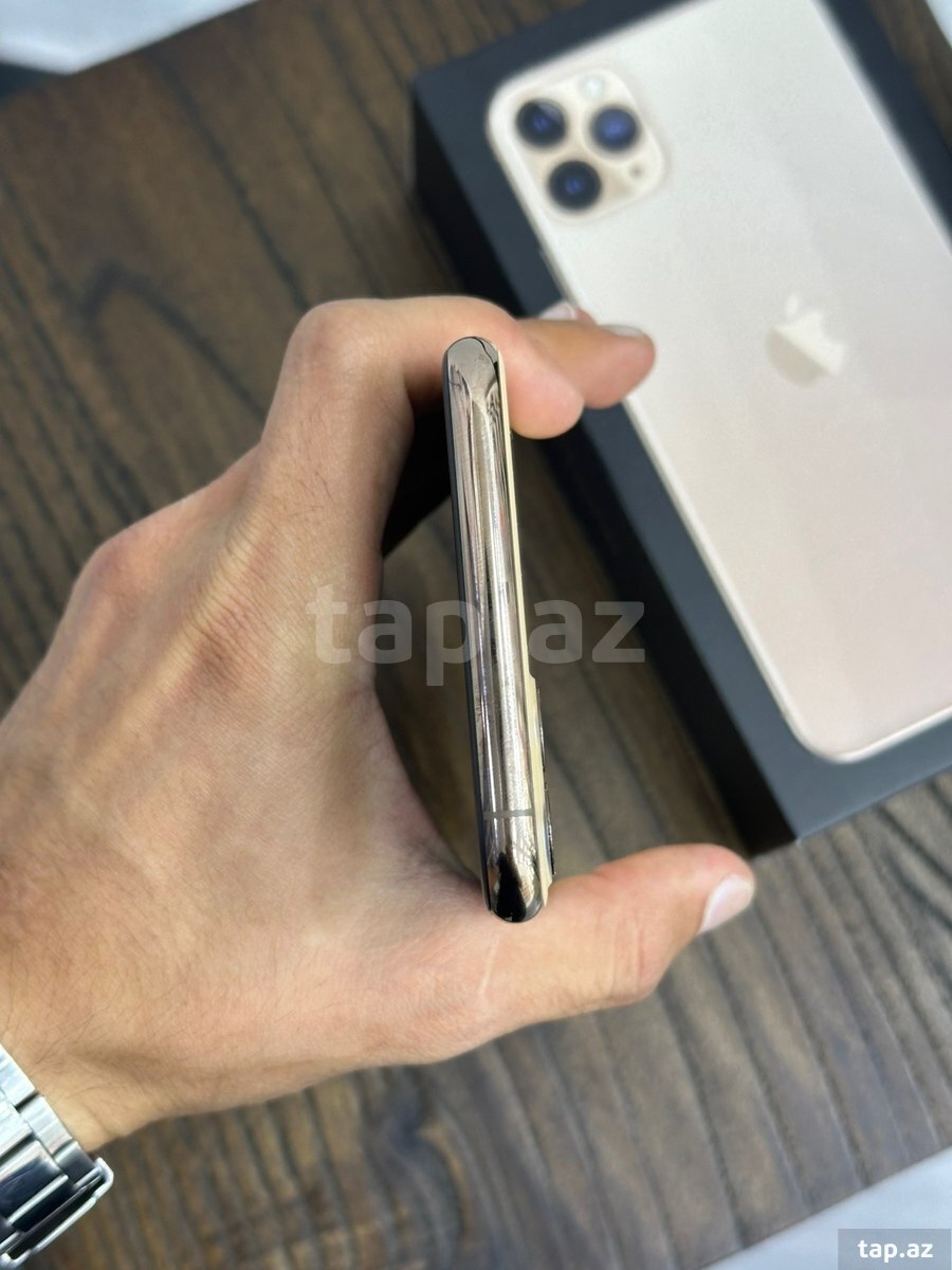 Apple iPhone 11 Pro Max Gold 512GB/4GB (5)