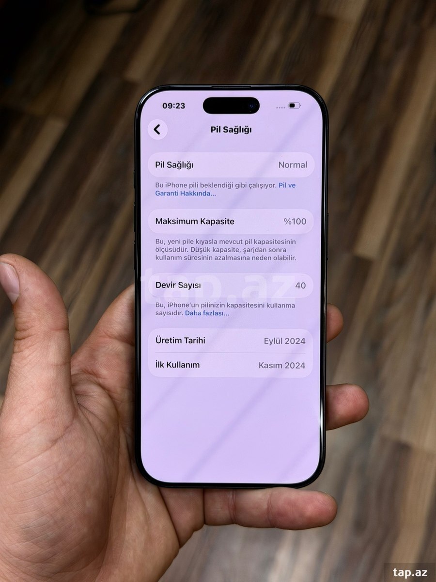 Apple iPhone 16 Pro Black Titanium 128GB/8GB