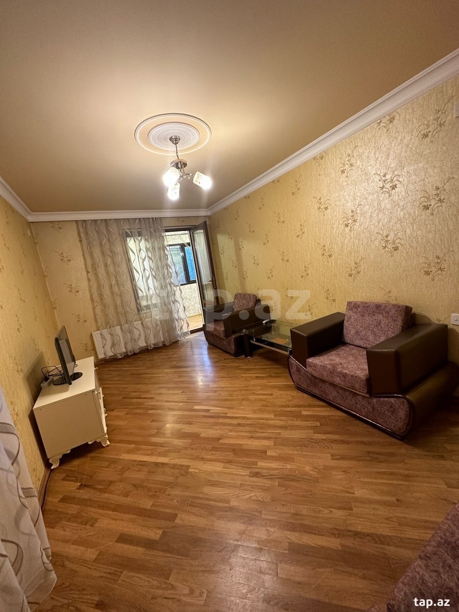 2-otaqlı mənzil kirayə verilir, Gəncə ş., 85 m² (12)
