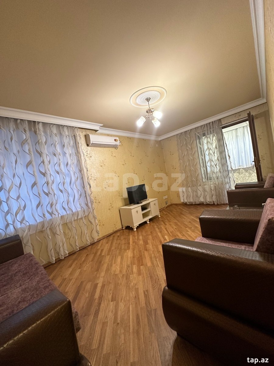 2-otaqlı mənzil kirayə verilir, Gəncə ş., 85 m² (13)