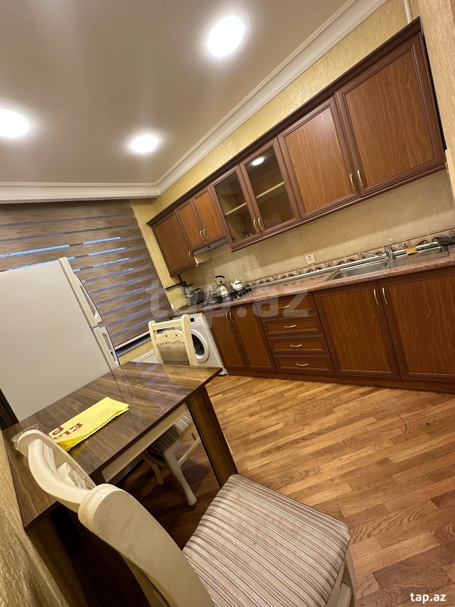 2-otaqlı mənzil kirayə verilir, Gəncə ş., 85 m² (3)