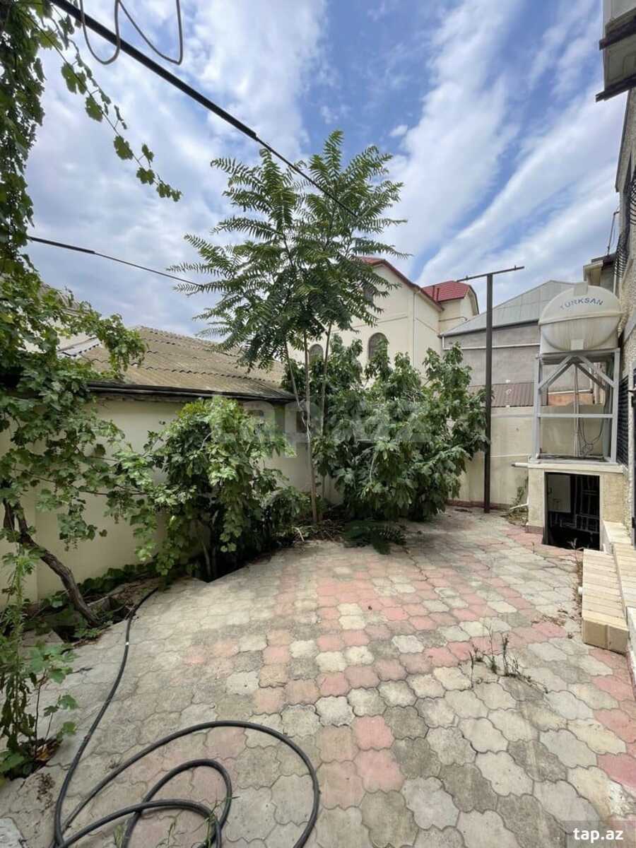 Həyət evi, Bakıxanov qəs. (13)