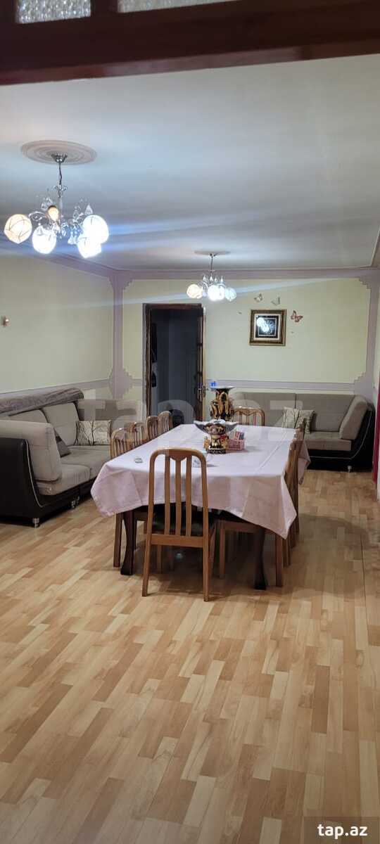 Həyət evi, Bakıxanov qəs. (15)