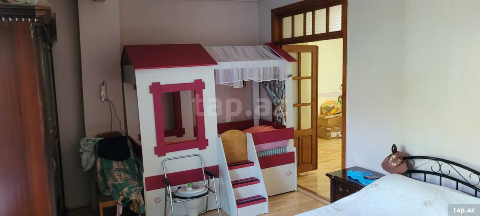 Həyət evi, Bakıxanov qəs. (8)