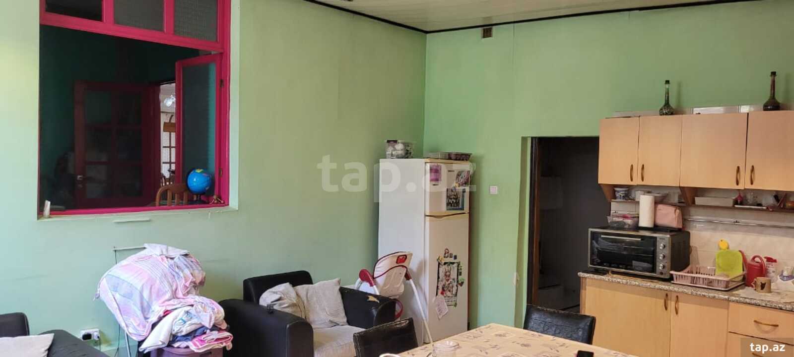 Həyət evi, Bakıxanov qəs. (10)