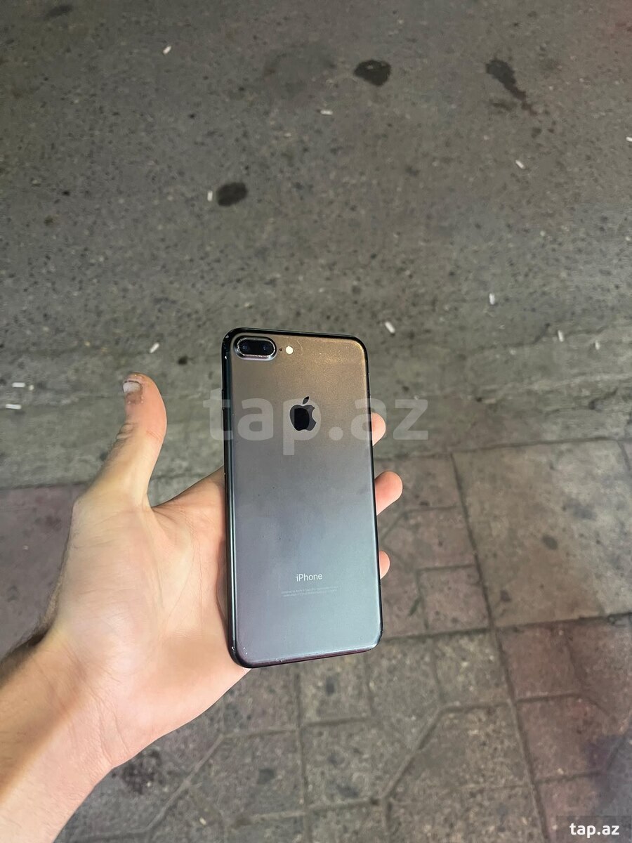 Apple iPhone 7 Plus Jet Black 32GB (2)