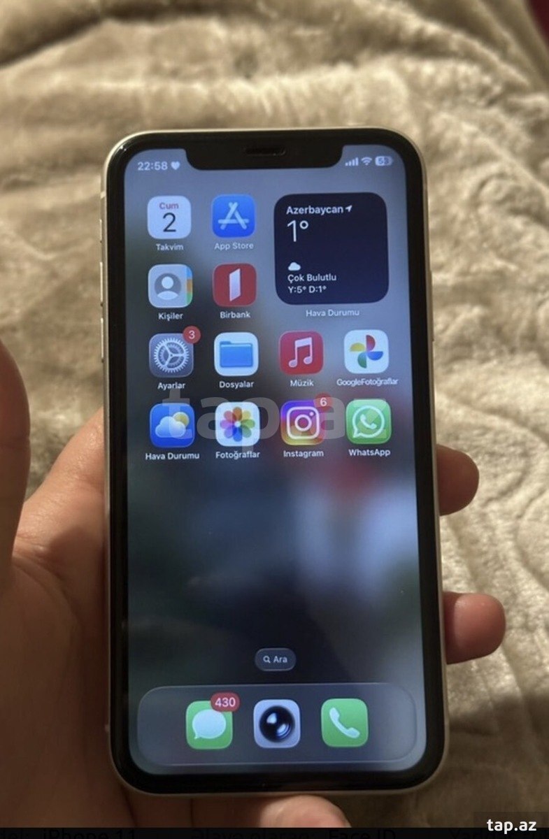 Apple iPhone 11 White 128GB/4GB (4)
