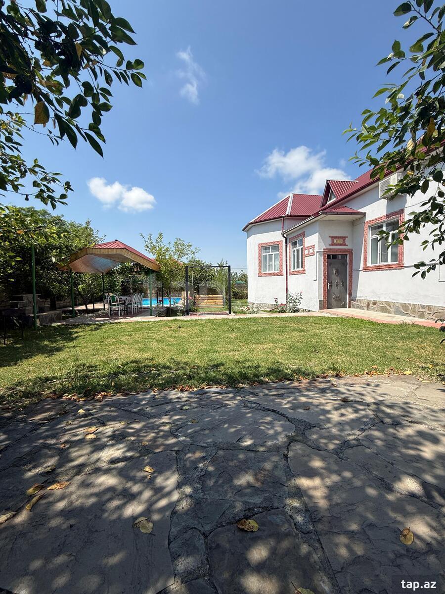 Villa kirayə verilir, Qəbələ r. (25)