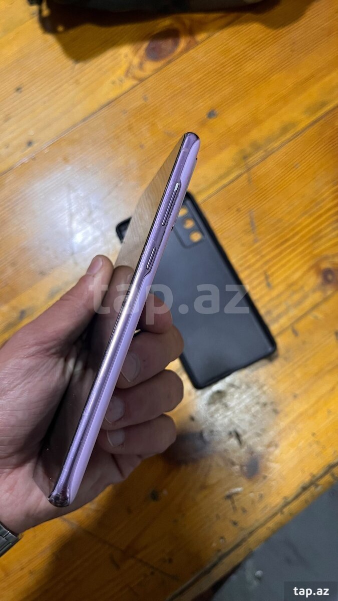 Samsung Galaxy S20 FE Cloud Lavender 128GB/6GB (2)