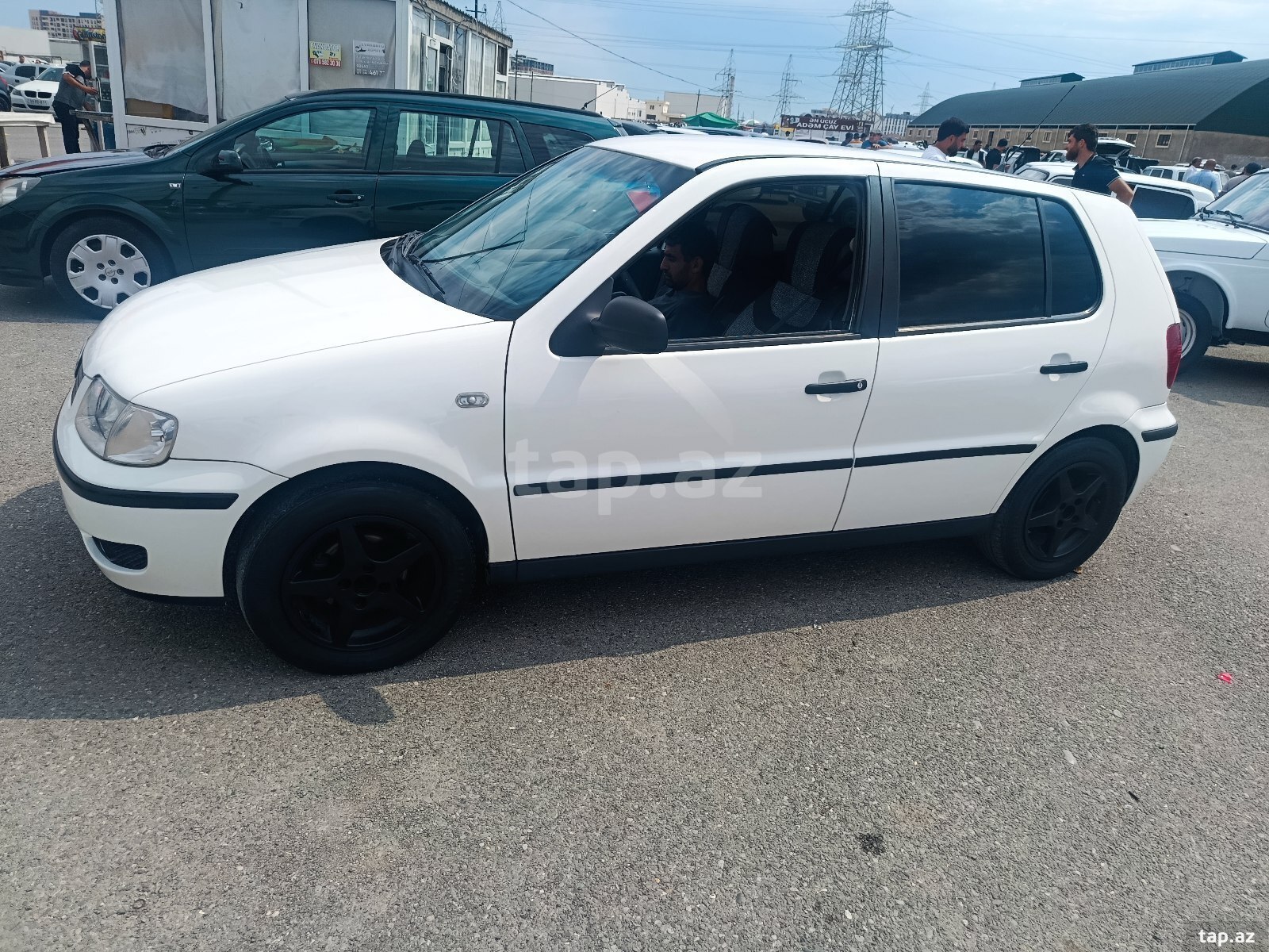 Volkswagen Polo, 2001 il (13)