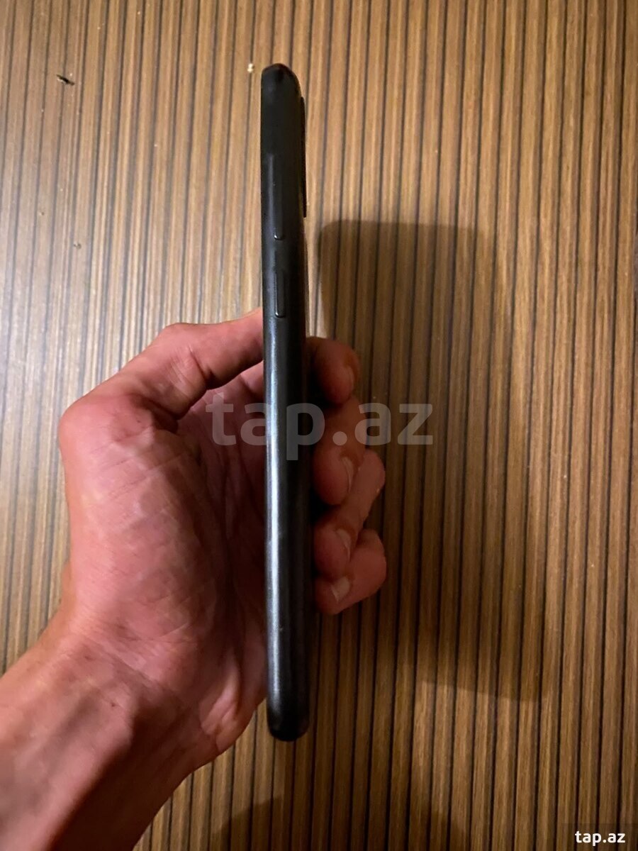 Samsung Galaxy A11 Black 32GB/3GB (3)