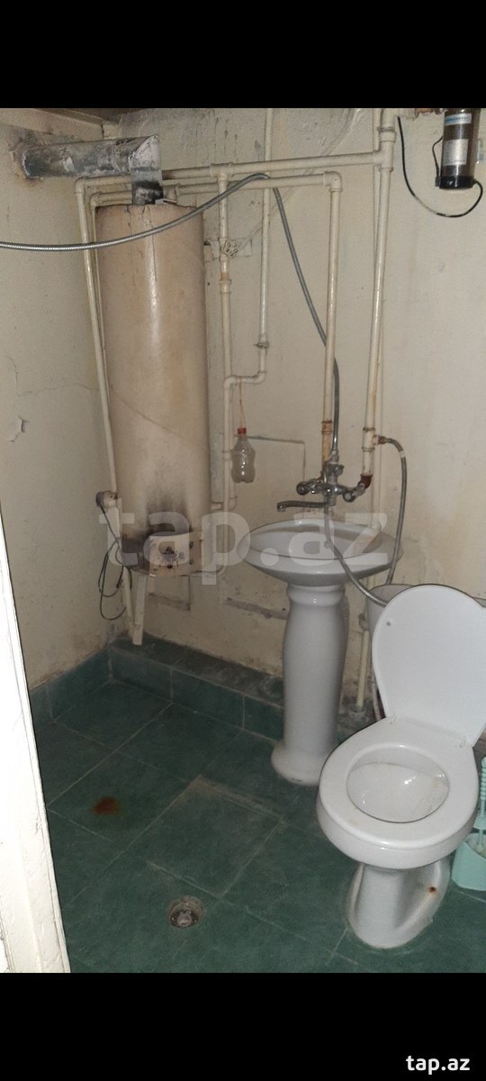 1-otaqlı mənzil kirayə verilir, Gəncə ş., 123 m² (5)