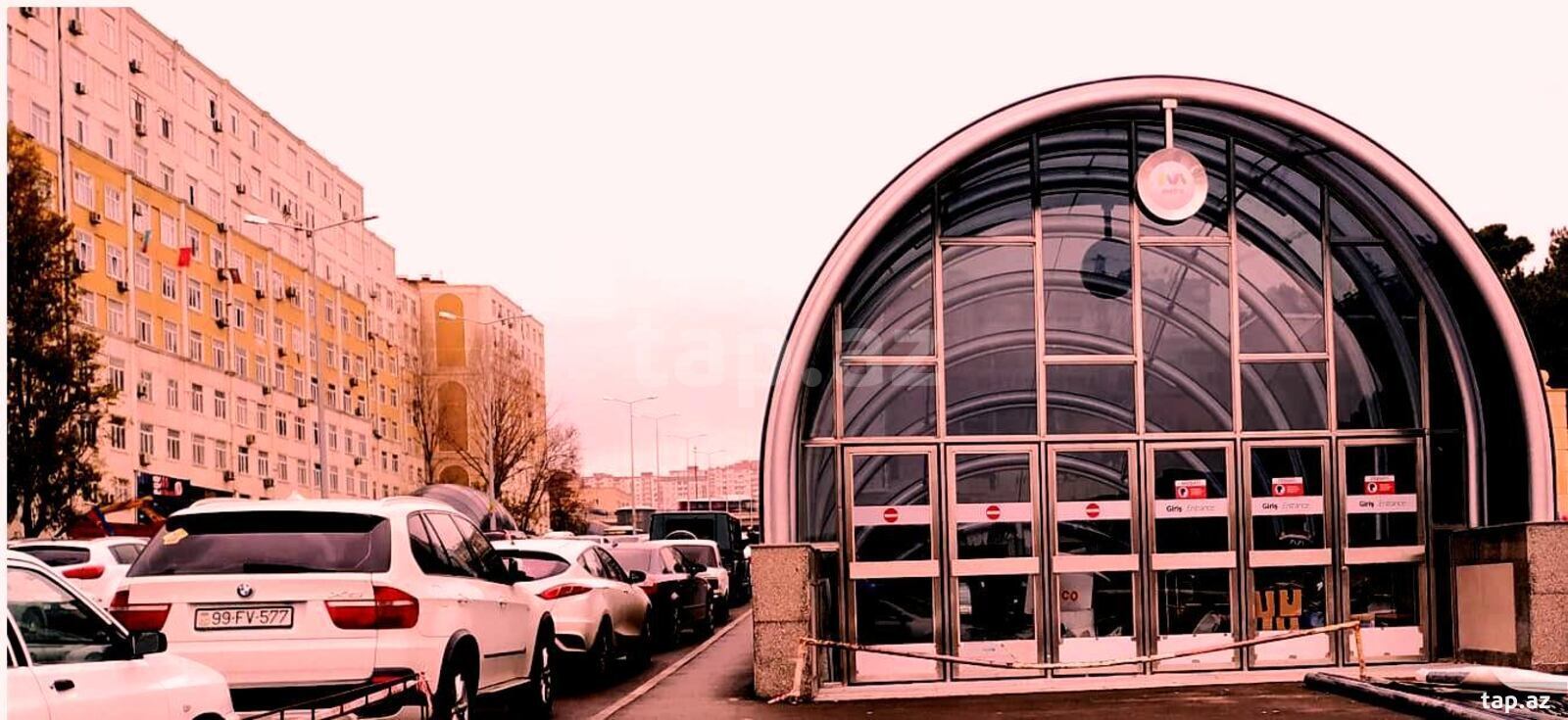 3-otaqlı mənzil kirayə verilir, 8 Noyabr m., 65 m²
