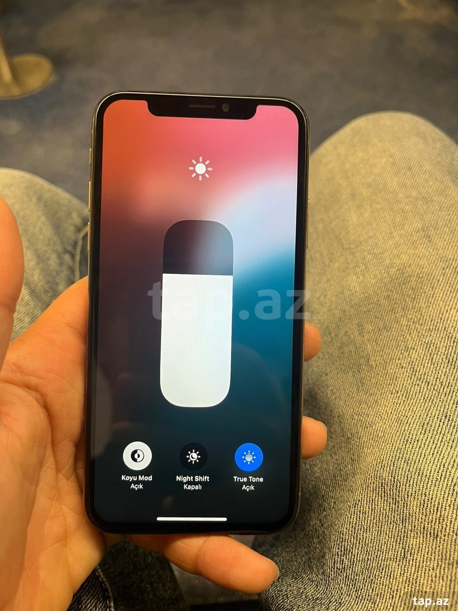 Apple iPhone XS Gold 64GB/4GB (2)