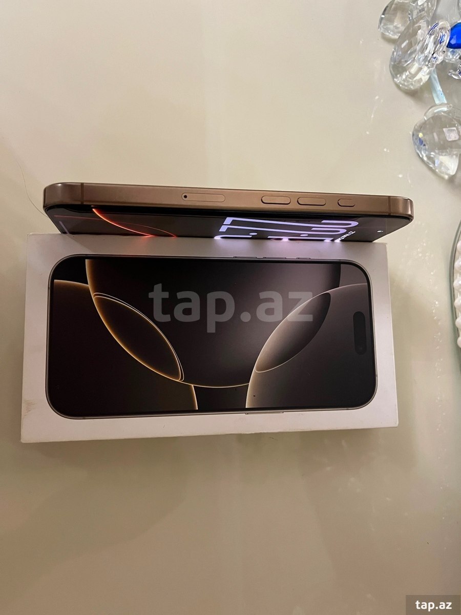 Apple iPhone 16 Pro Desert Titanium 128GB/8GB (4)