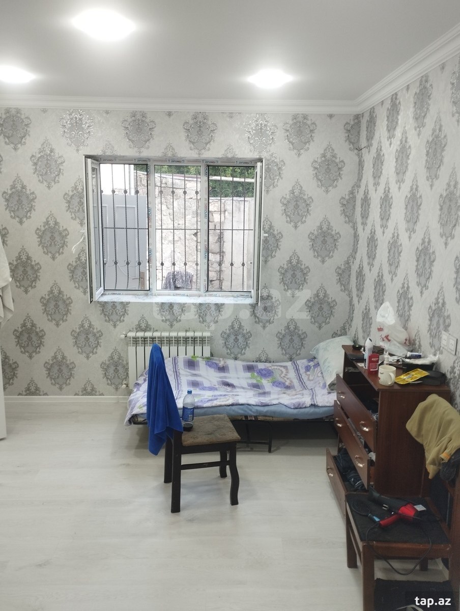 Həyət evi, Əmircan qəs. (14)