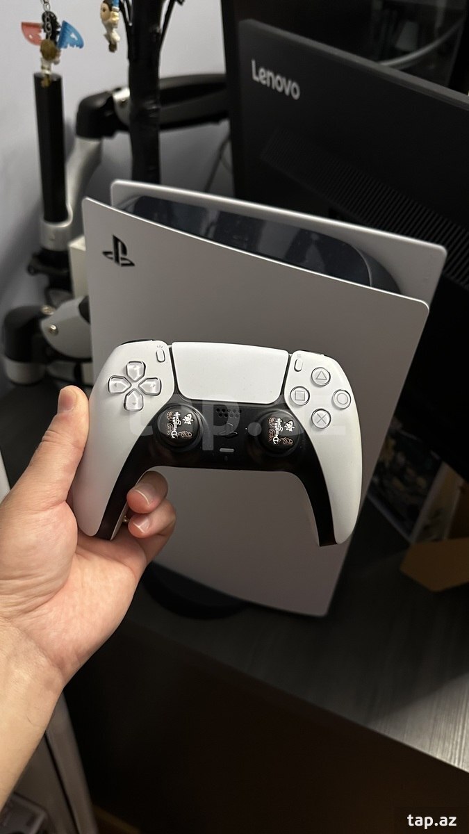 Playstation 5 825GB (2)