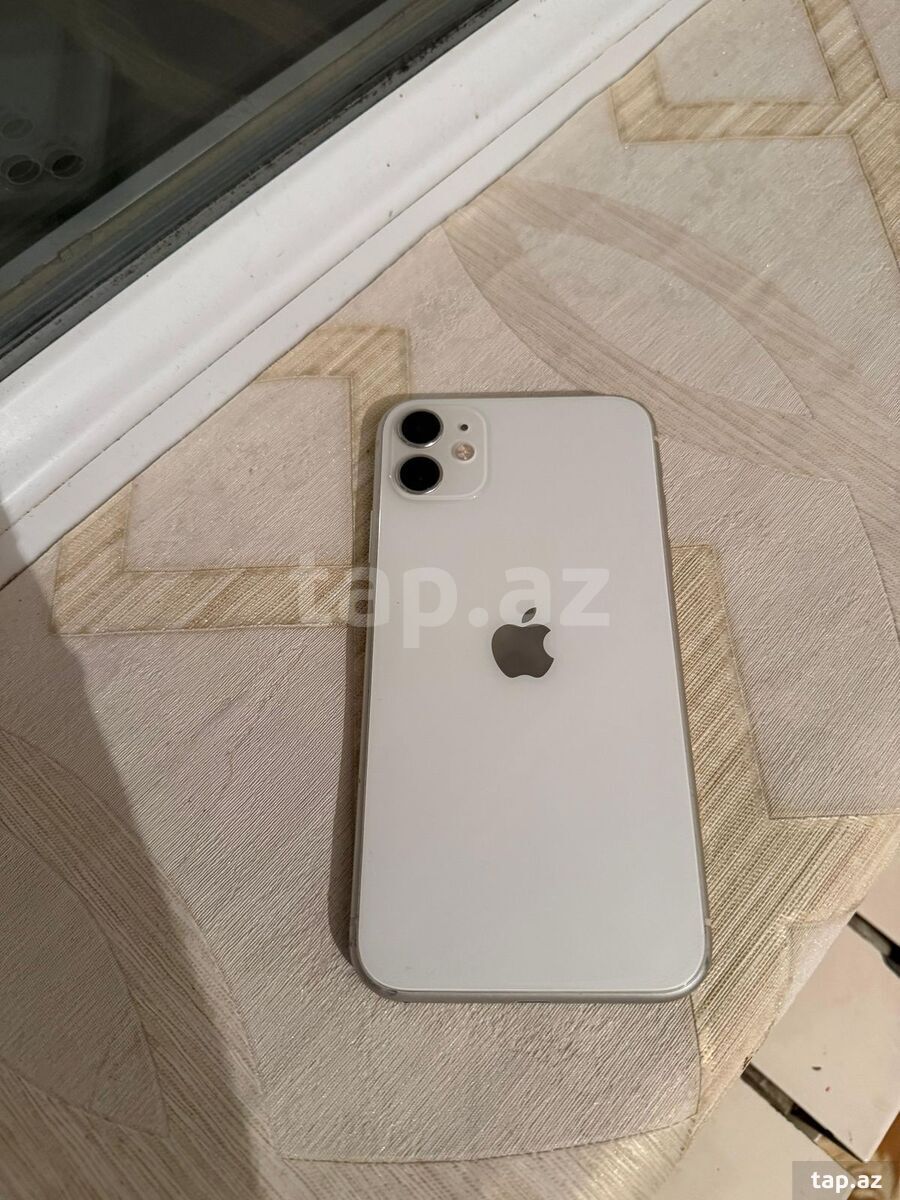Apple iPhone 11 White 128GB/4GB (4)