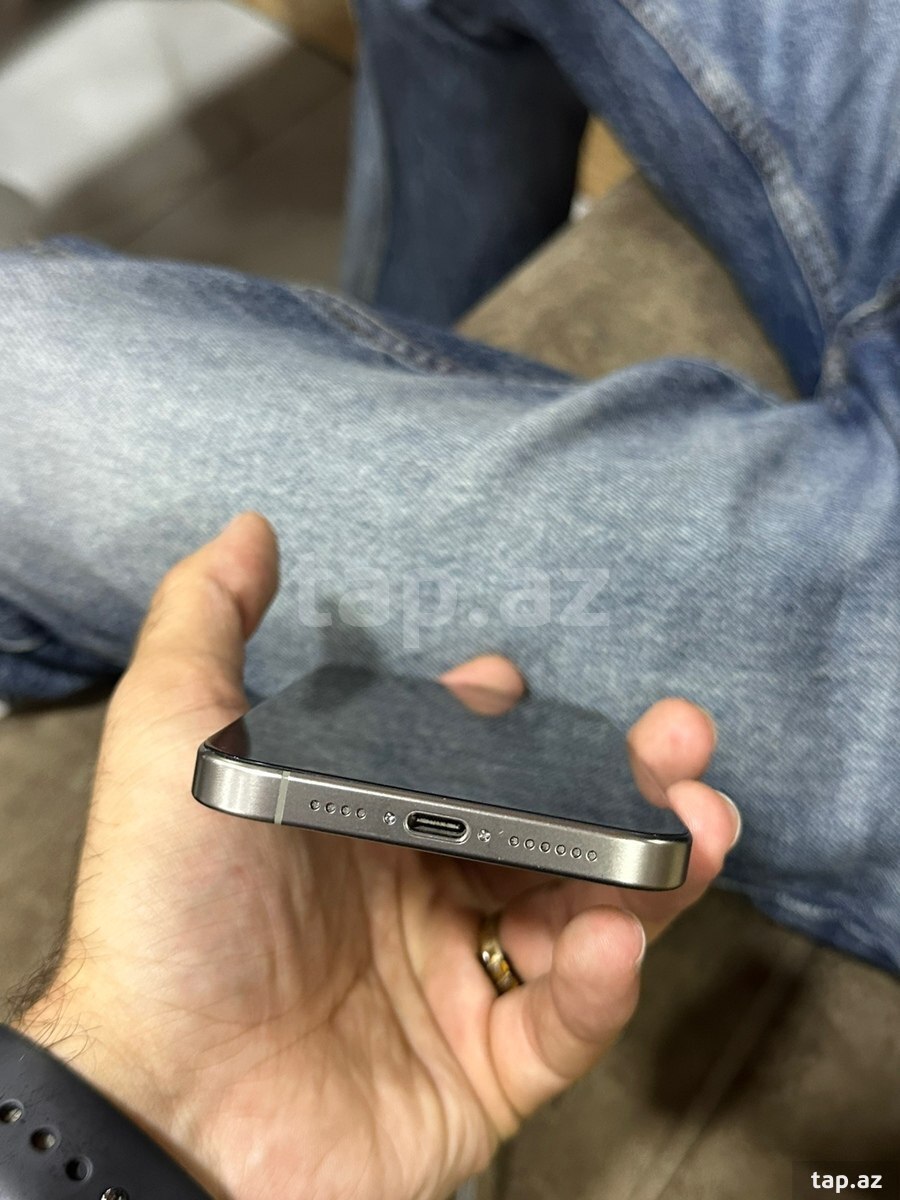 Apple iPhone 15 Pro Max White Titanium 256GB/8GB (5)
