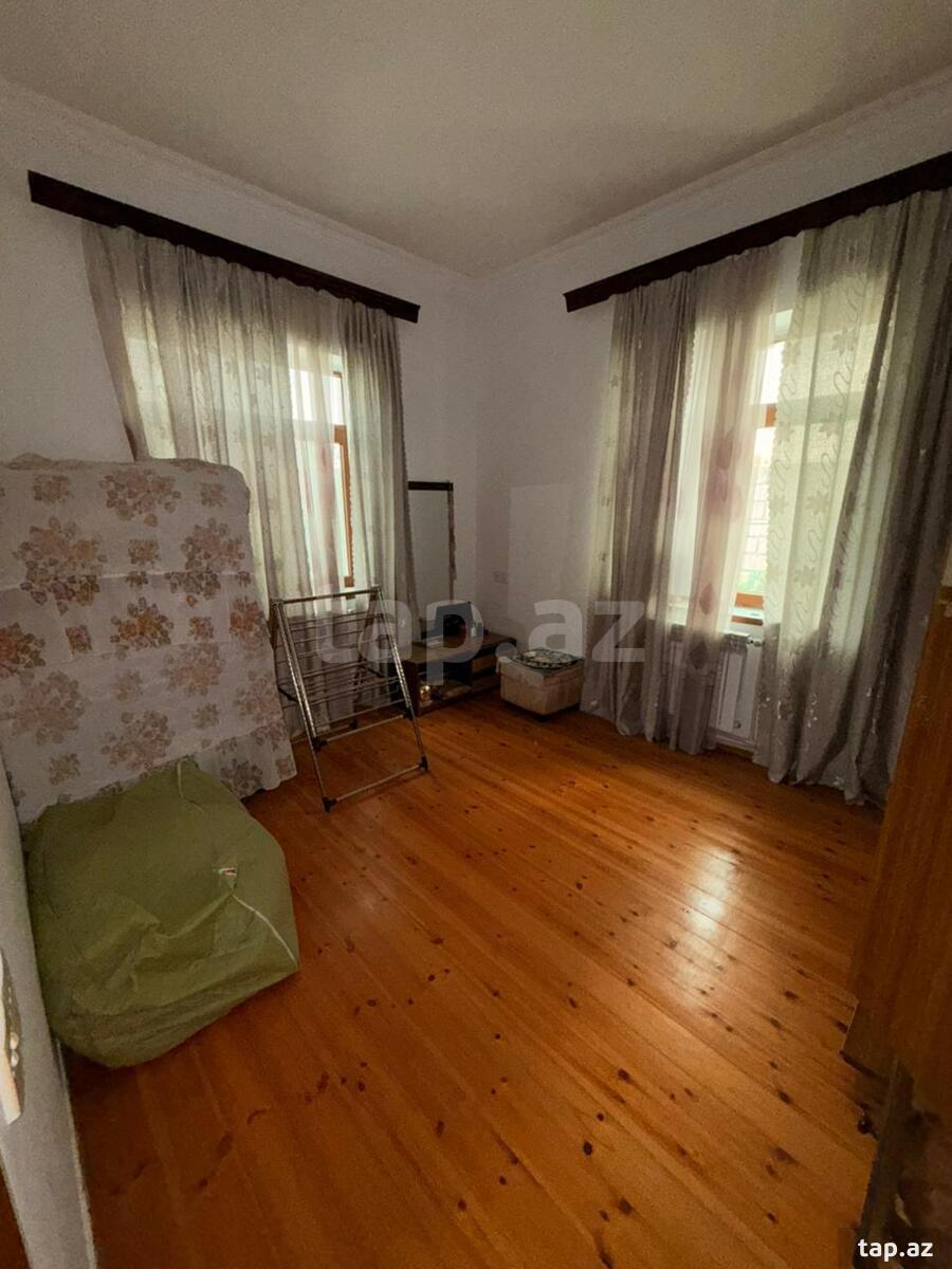 Bağ evi, Pirşağı qəs. (8)