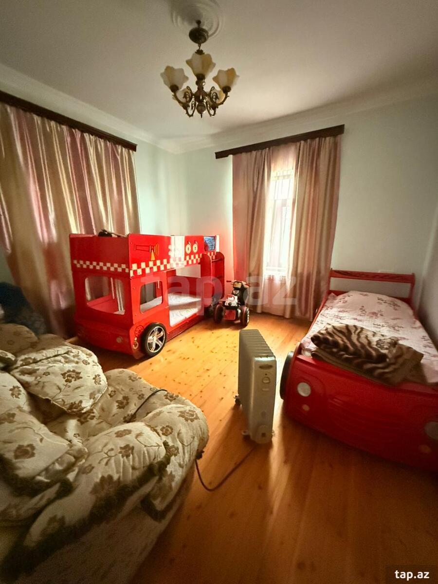 Bağ evi, Pirşağı qəs. (10)