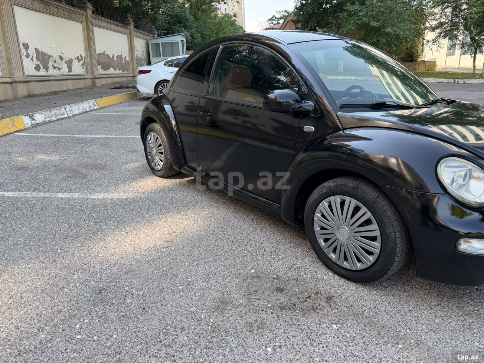 Volkswagen Beetle, 2000 il (2)