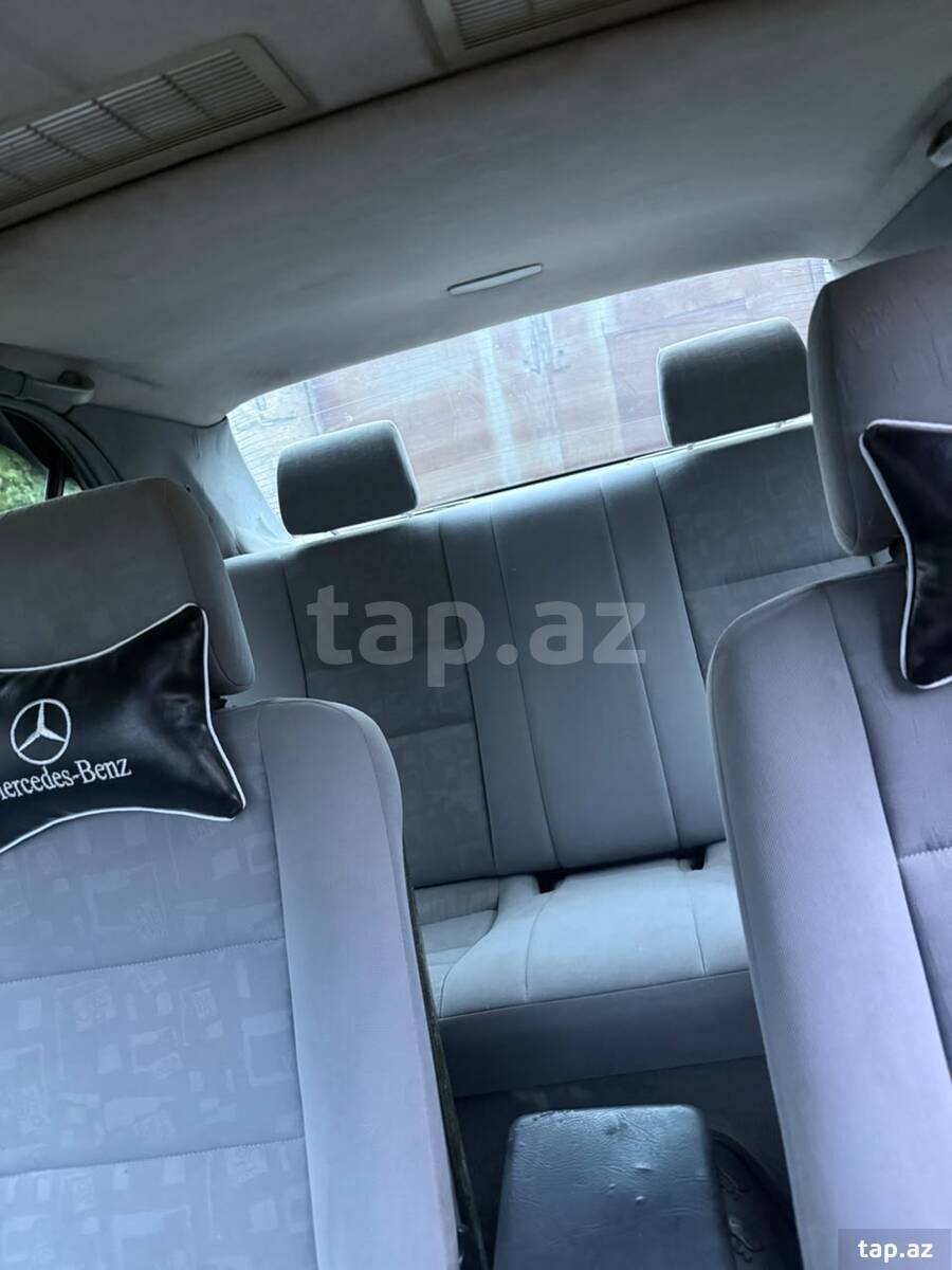 Mercedes C 230, 1997 il (7)