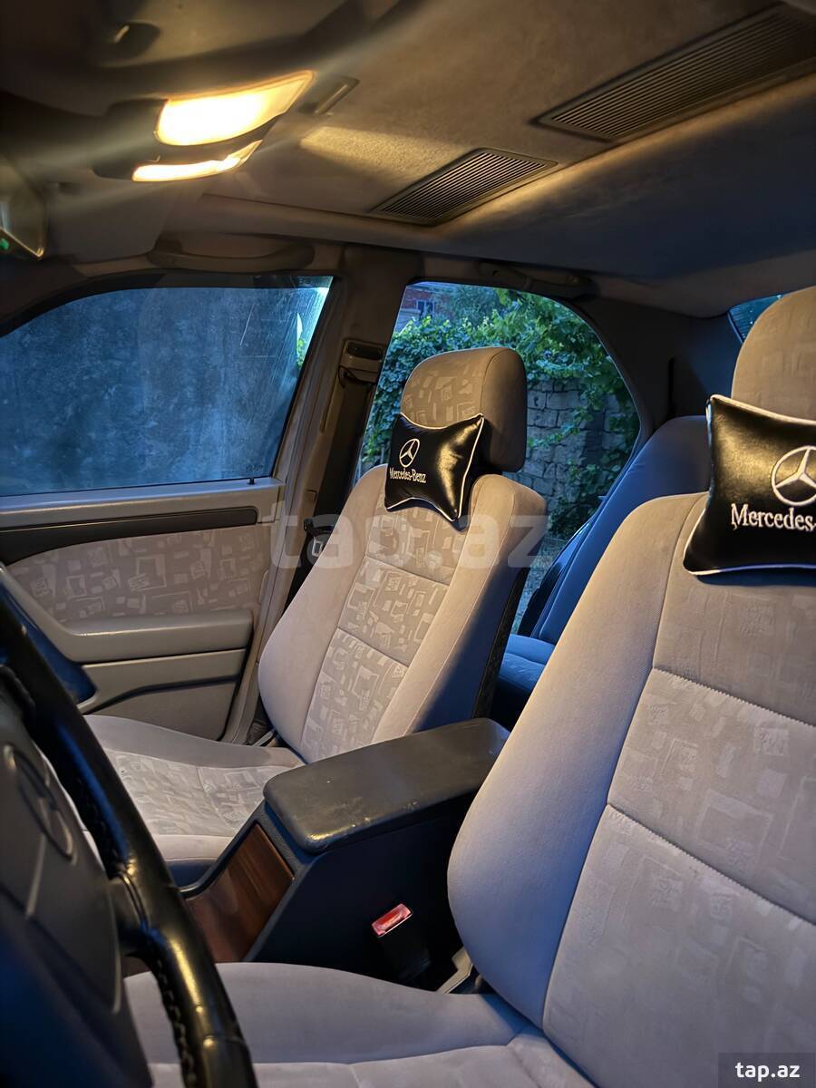 Mercedes C 230, 1997 il (8)