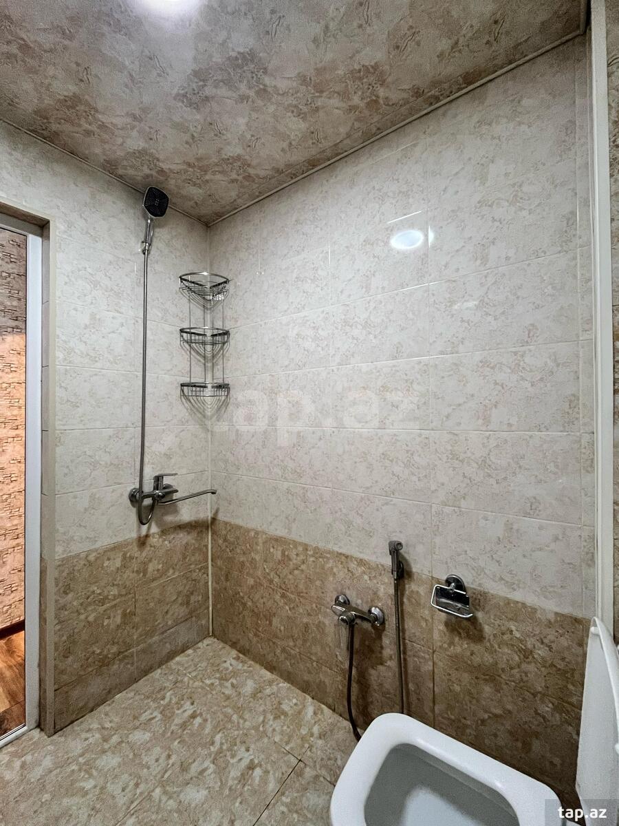 3-otaqlı mənzil kirayə verilir, E.Akademiyası m., 70 m² (11)