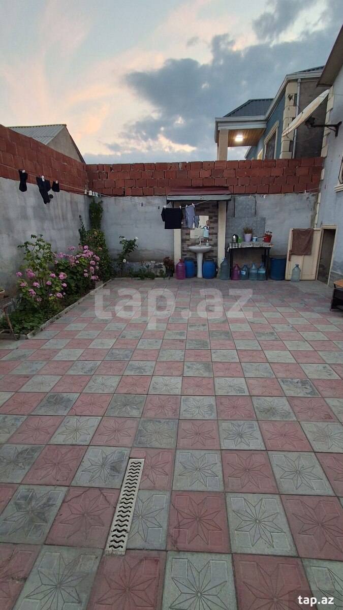 Həyət evi, Xəzər bağları
