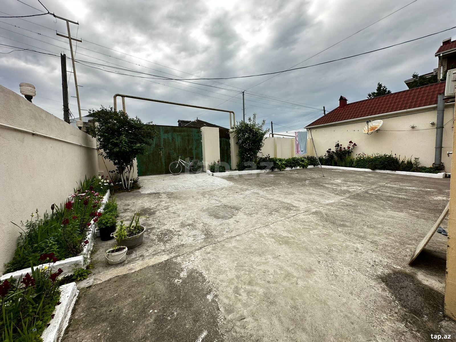 Həyət evi kirayə verilir, Nabran r. (3)