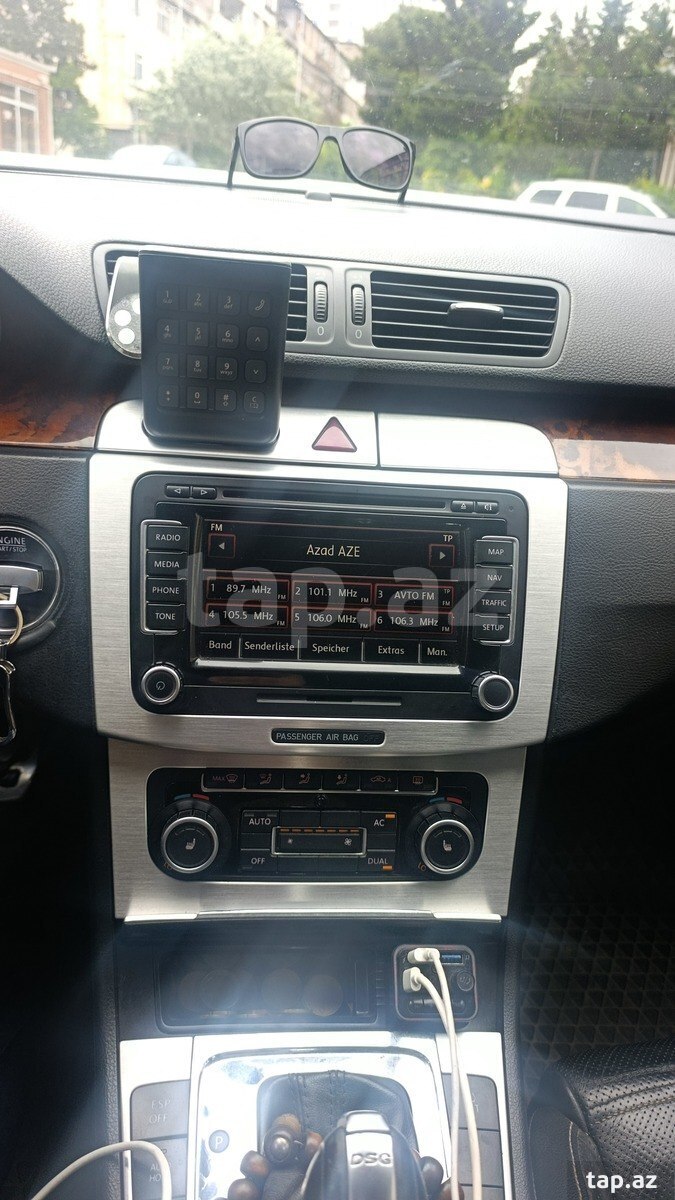 Volkswagen Passat CC, 2009 il (28)
