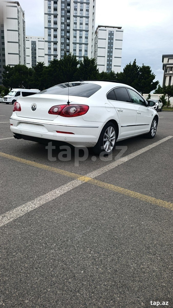 Volkswagen Passat CC, 2009 il (25)