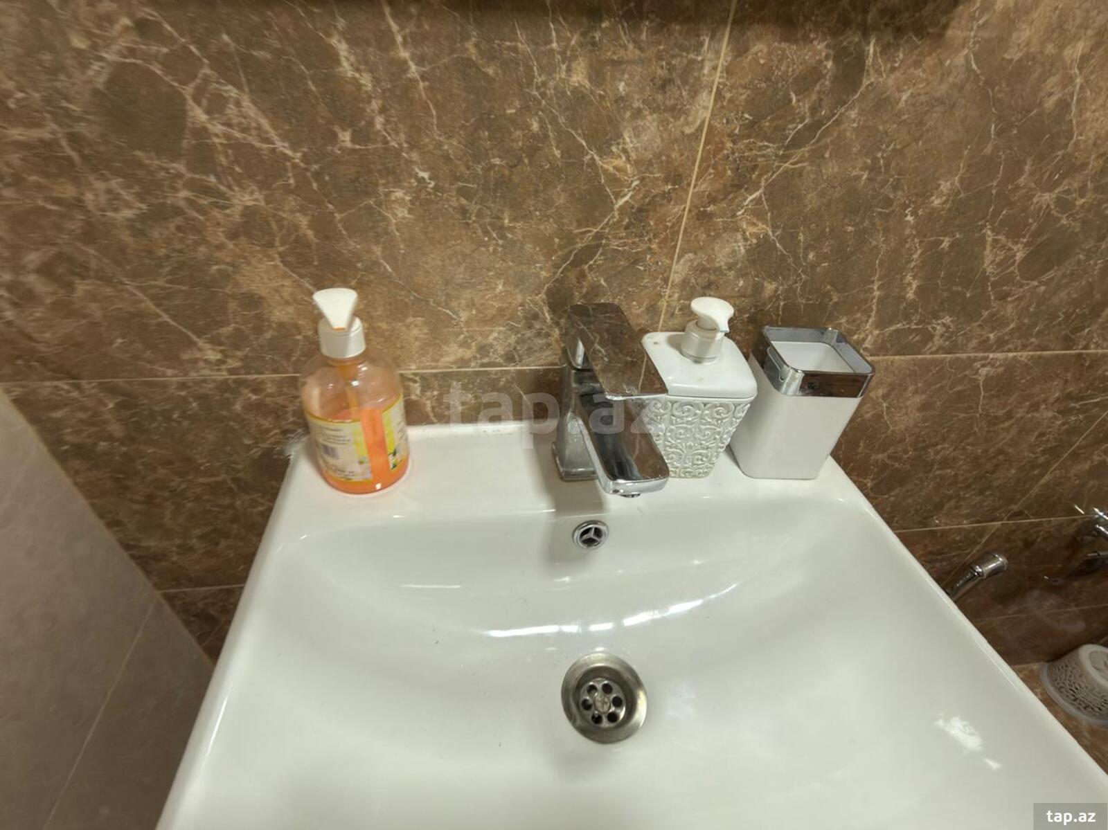2-otaqlı yeni tikili kirayə verilir, Sumqayıt ş., 75 m² (21)