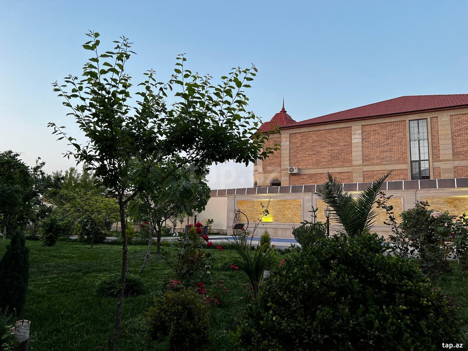 Bağ evi kirayə verilir, Novxanı qəs. (18)