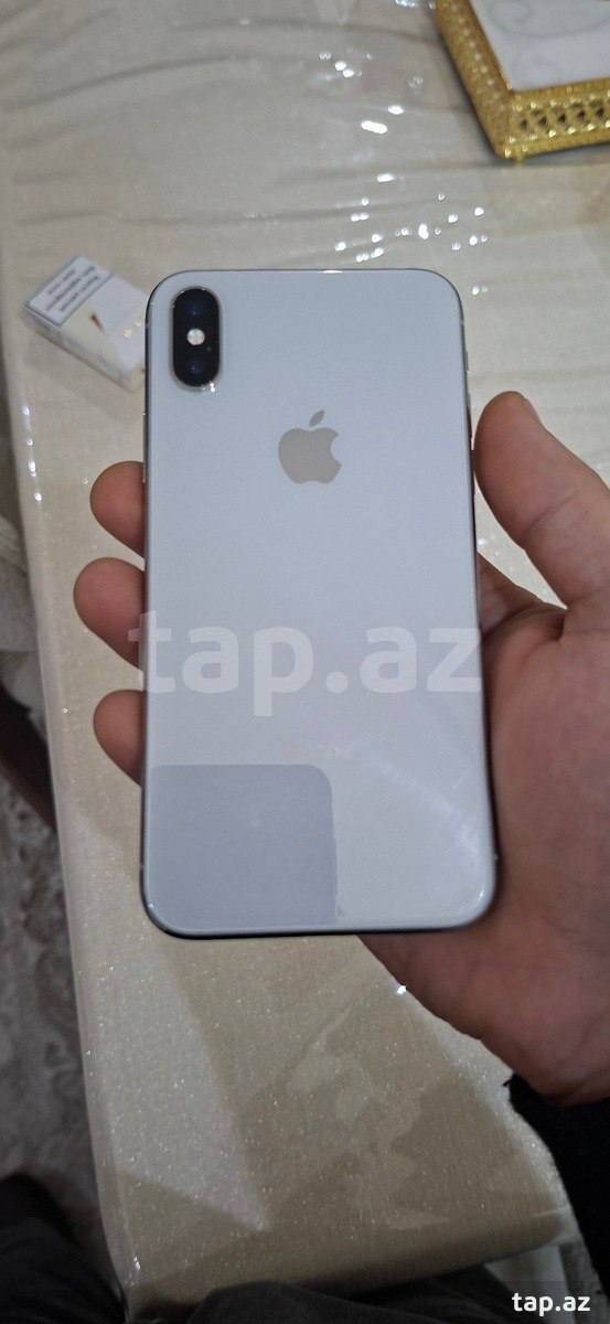 Apple iPhone X Silver 256GB/3GB (2)