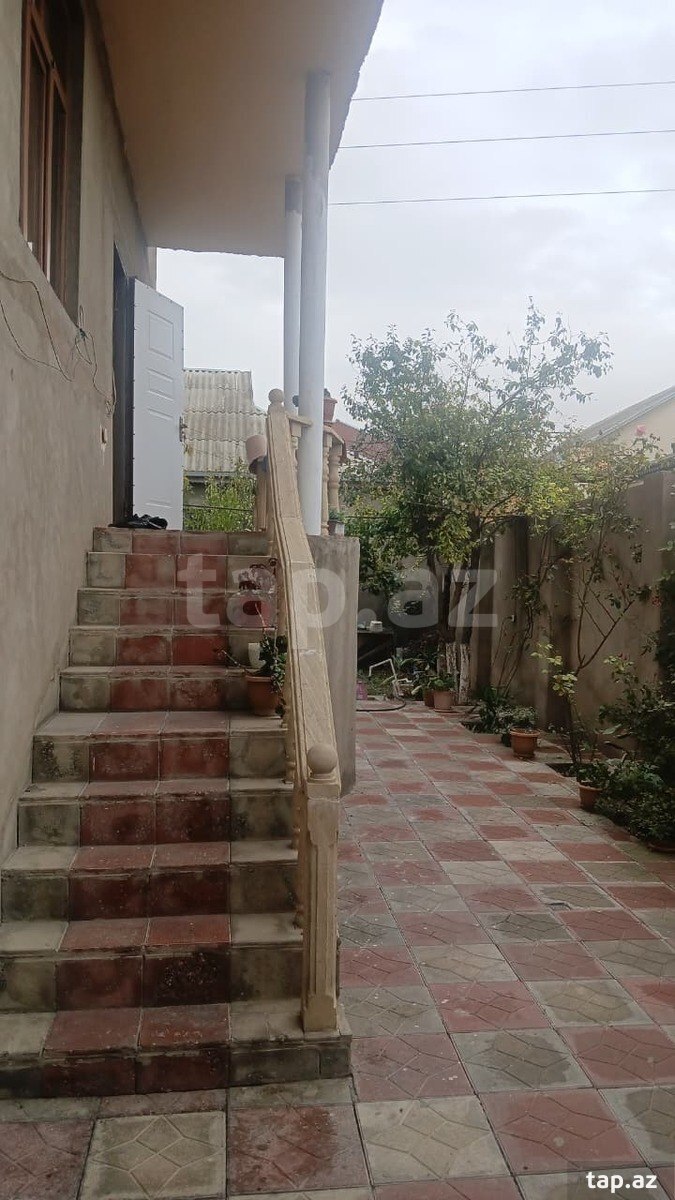 Həyət evi, Biləcəri qəs. (3)