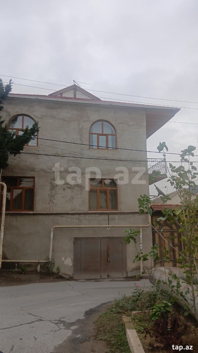 Həyət evi, Biləcəri qəs. (2)