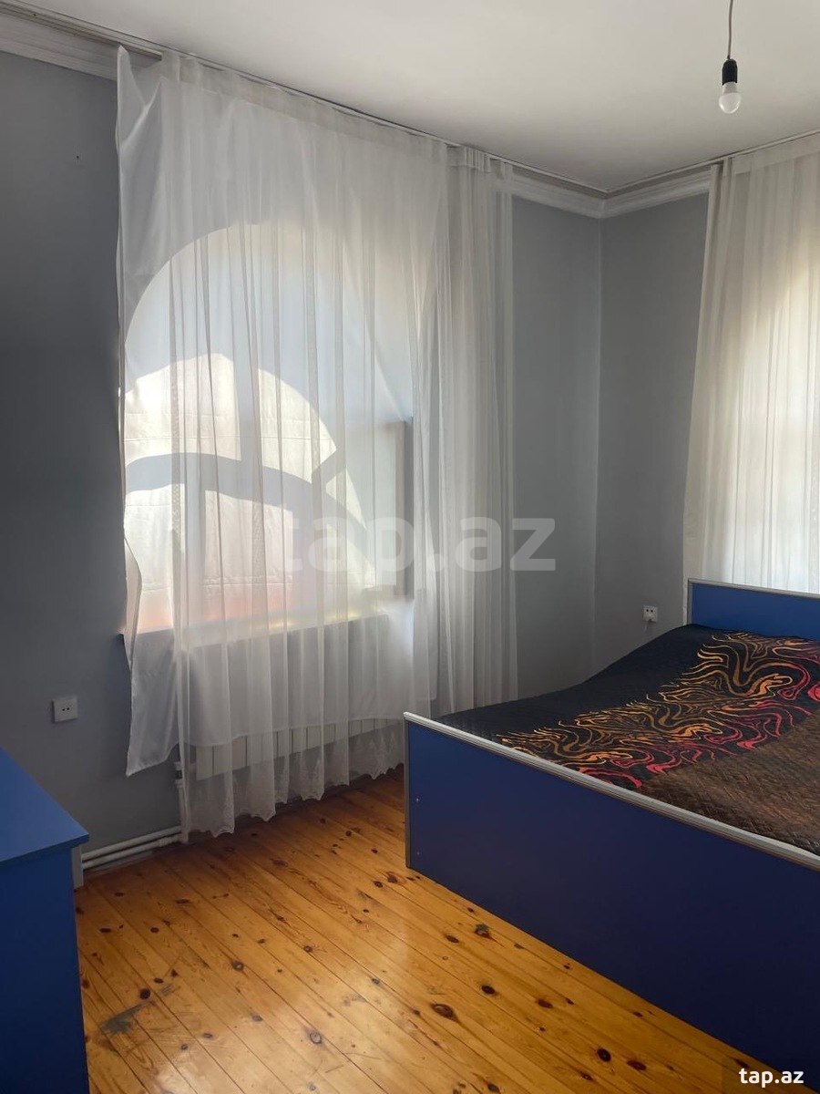 Həyət evi, Biləcəri qəs. (12)