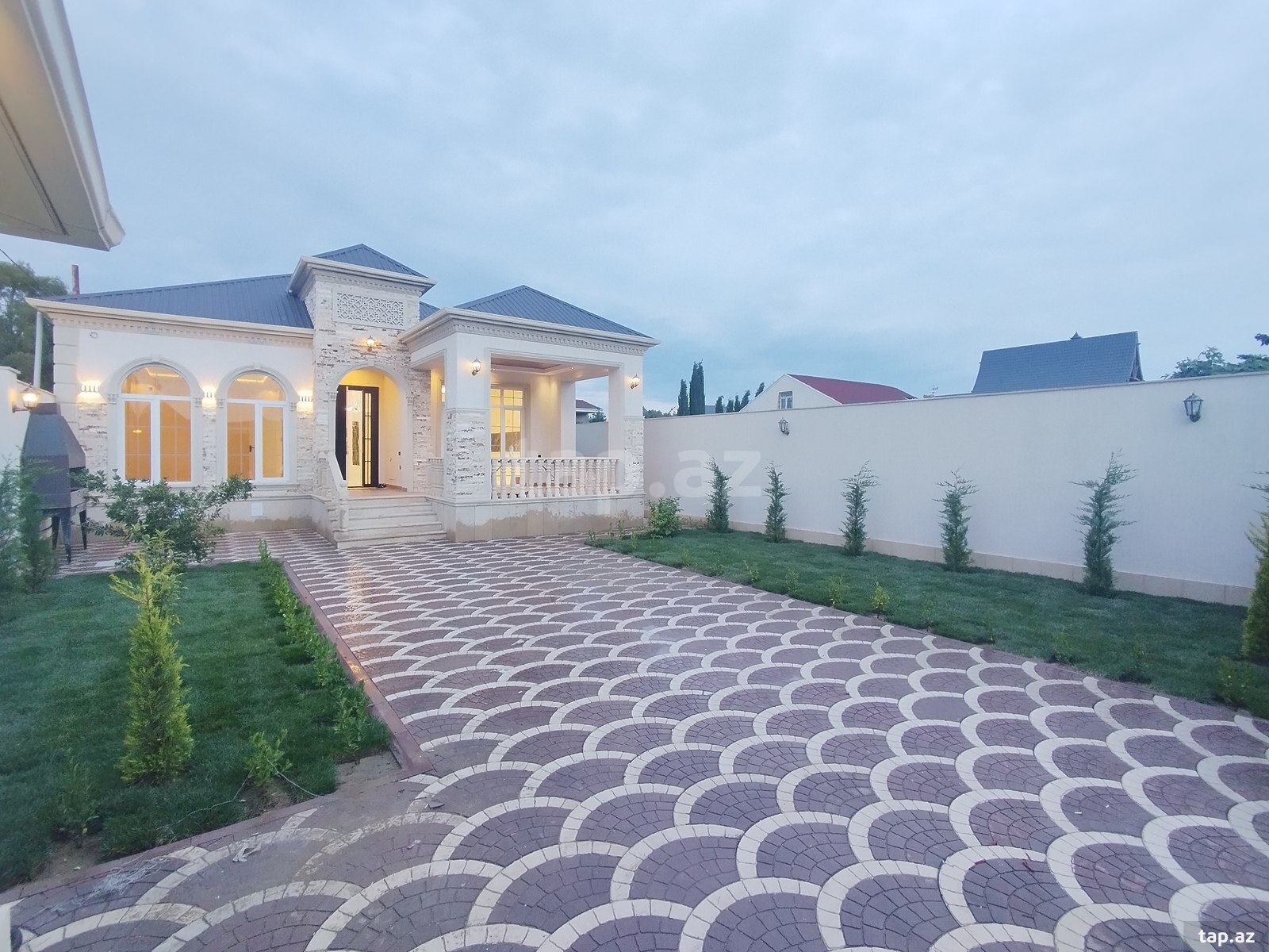 Bağ evi, Buzovna qəs. (2)