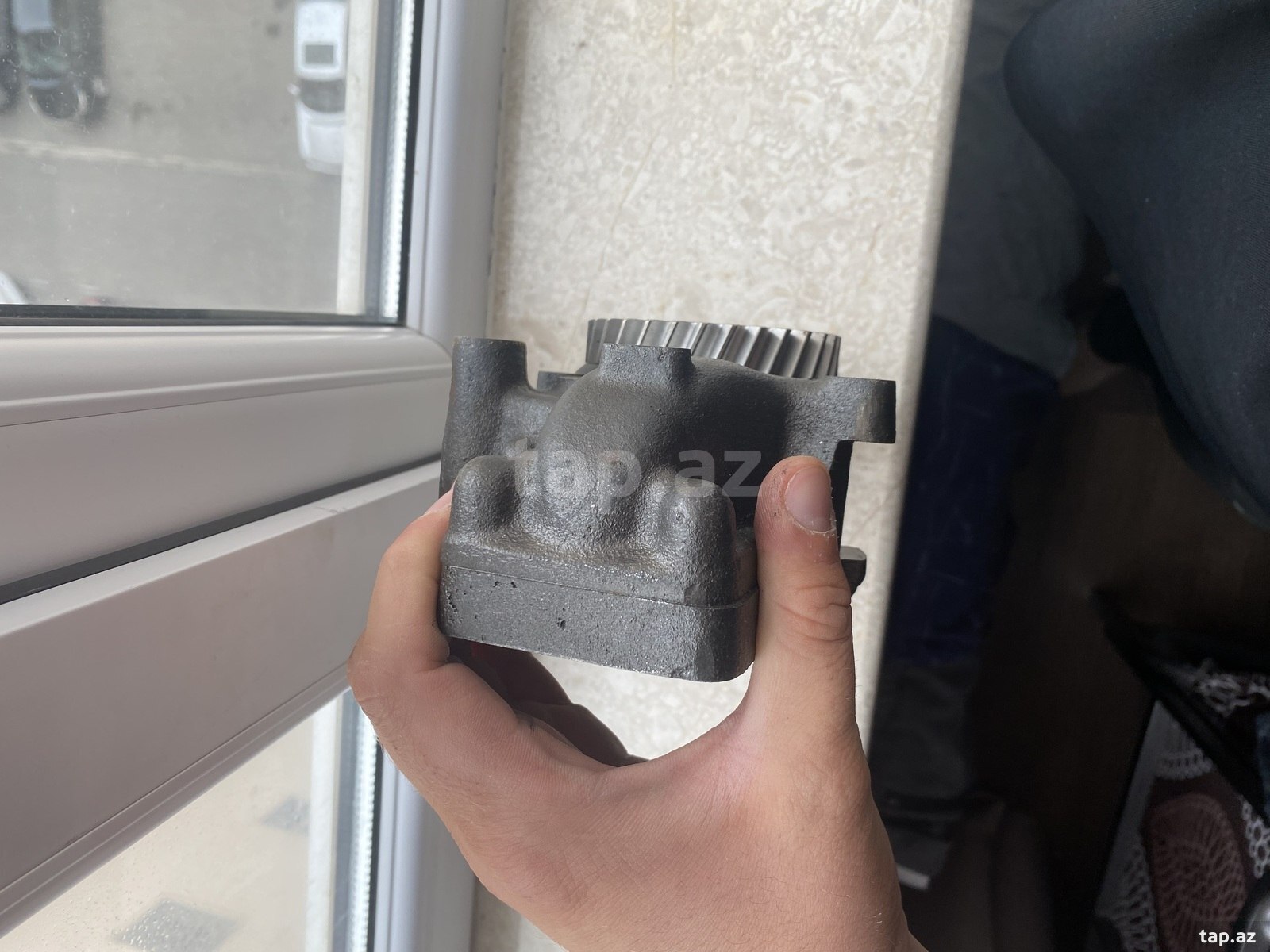 Liebherr kran yağ nasosu (2)