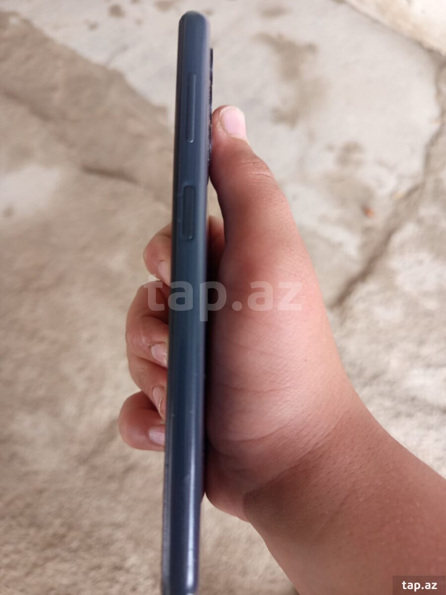Samsung Galaxy A13 Black 64GB/4GB (3)
