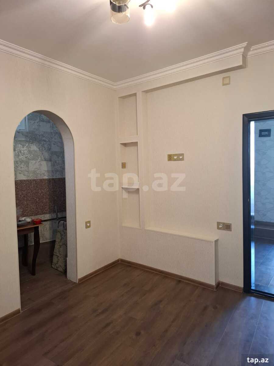 Həyət evi, Gulbala Əliyev küç. (5)