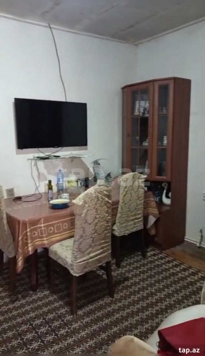 Həyət evi, Polad Həşimov küç. (2)